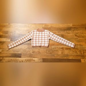 Long sleeve, size xs to small